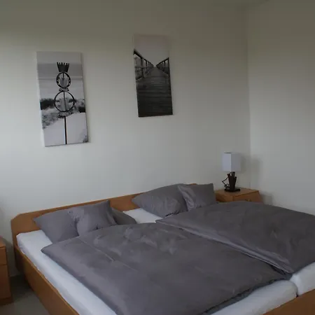 Strandhaus Rose 23 *